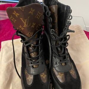 Louis Vuitton Black and Brown Monogram Boots